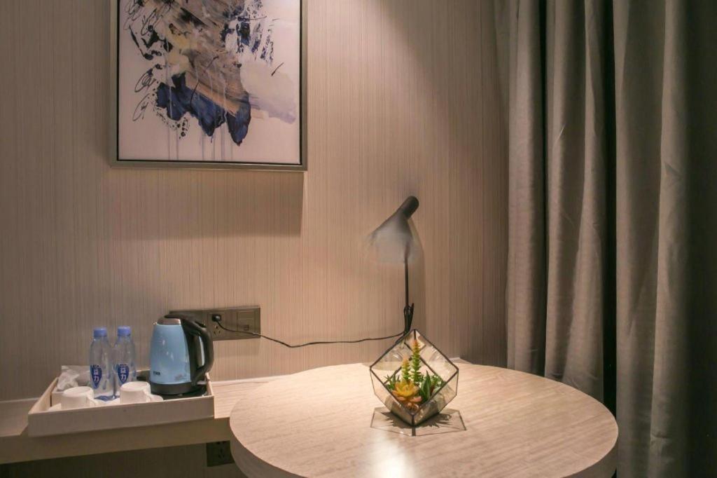 Echarm Hotel Yangjiang Baili Plaza Ngoại thất bức ảnh