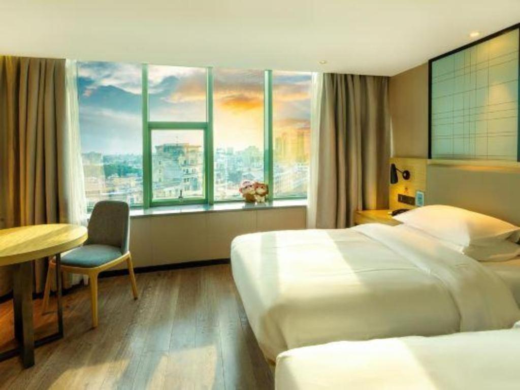 Echarm Hotel Yangjiang Baili Plaza Ngoại thất bức ảnh