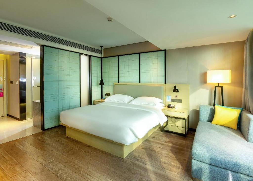 Echarm Hotel Yangjiang Baili Plaza Ngoại thất bức ảnh
