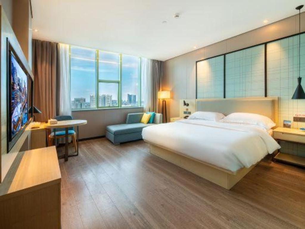 Echarm Hotel Yangjiang Baili Plaza Ngoại thất bức ảnh