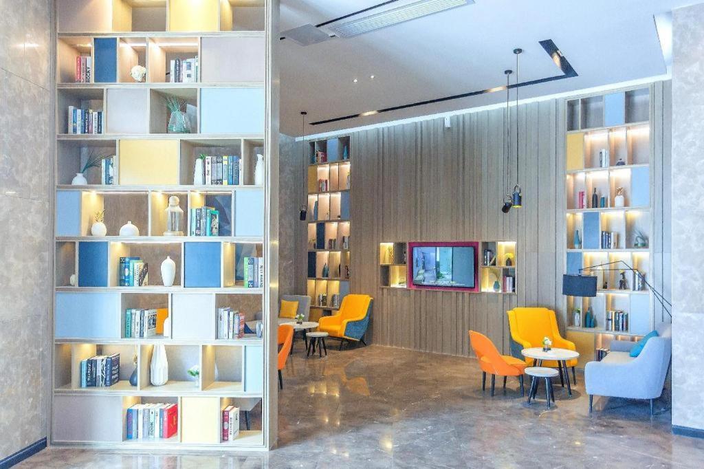 Echarm Hotel Yangjiang Baili Plaza Ngoại thất bức ảnh
